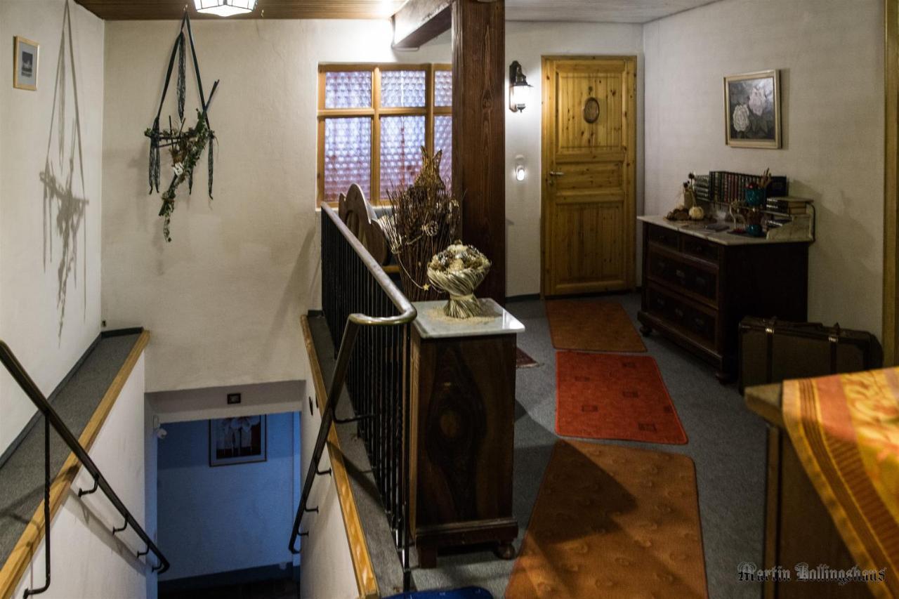 Отель Alte Poststation Goldener Hirsch Emskirchen Экстерьер фото